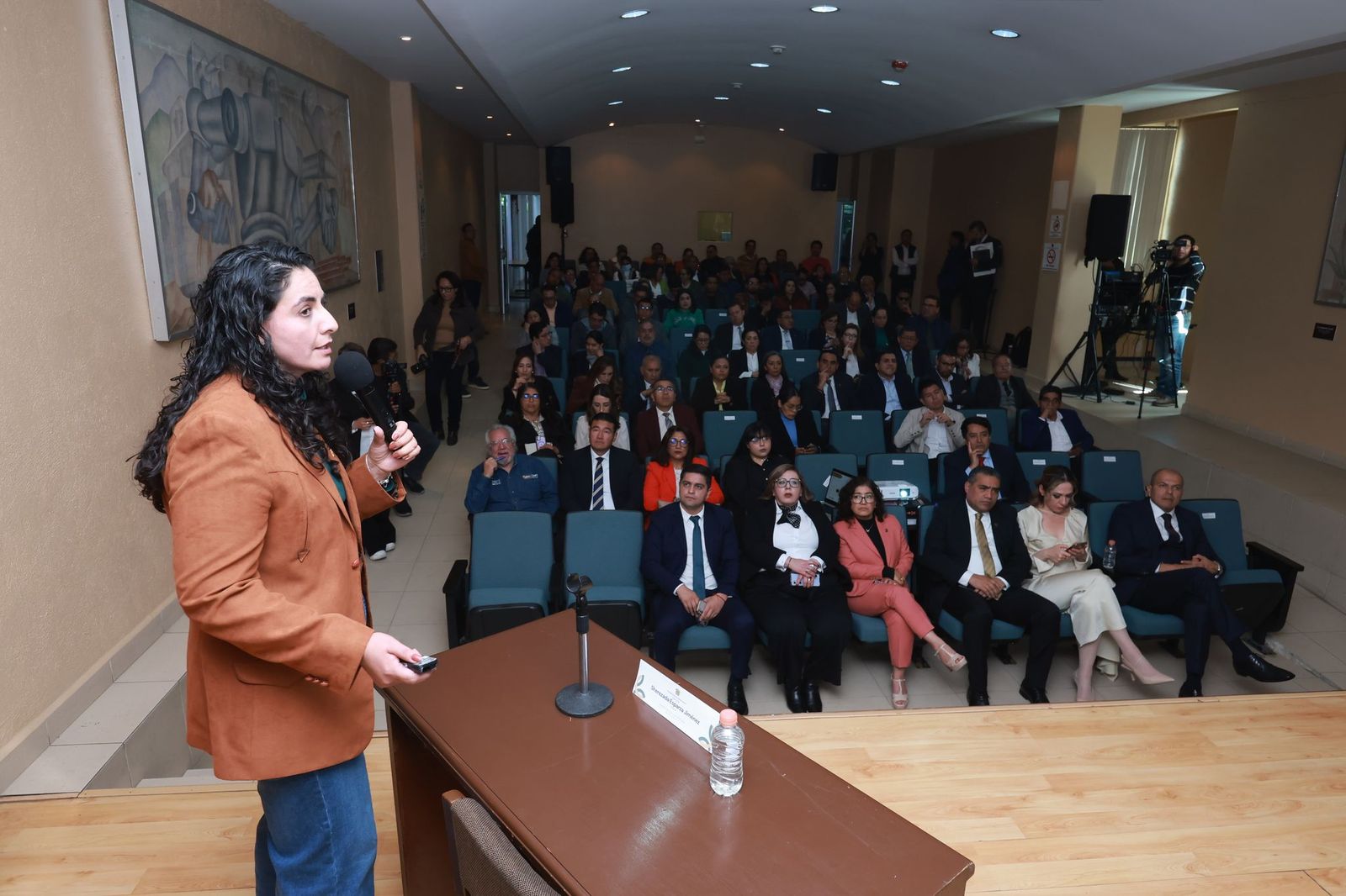 UAEMéx investiga prácticas agrícolas sostenibles para proteger suelos y cultivos en Temascaltepec