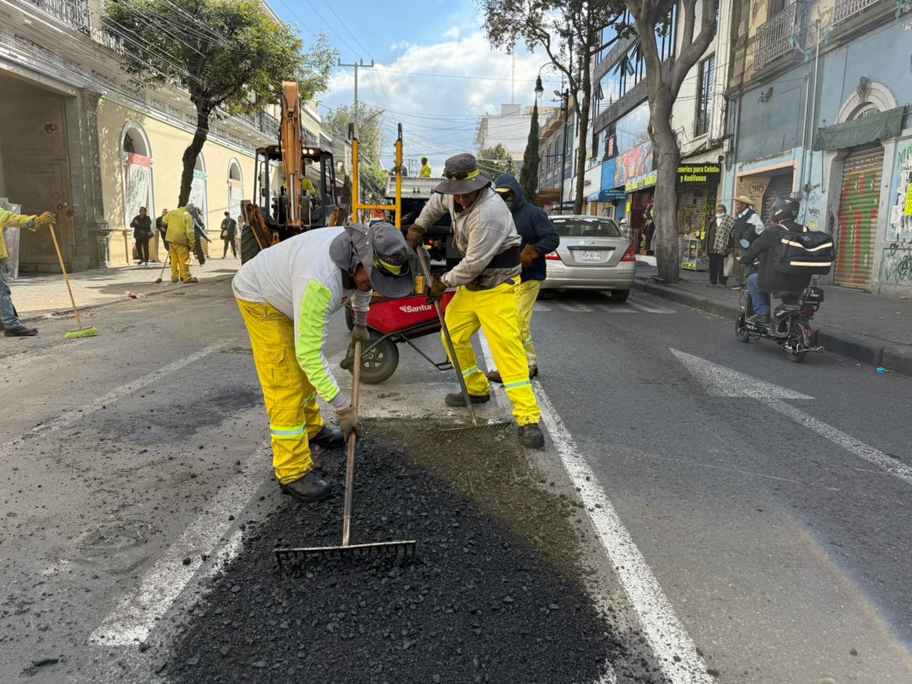 se-reducen-los-baches-en-toluca-continua-la-restauracion-de-calles