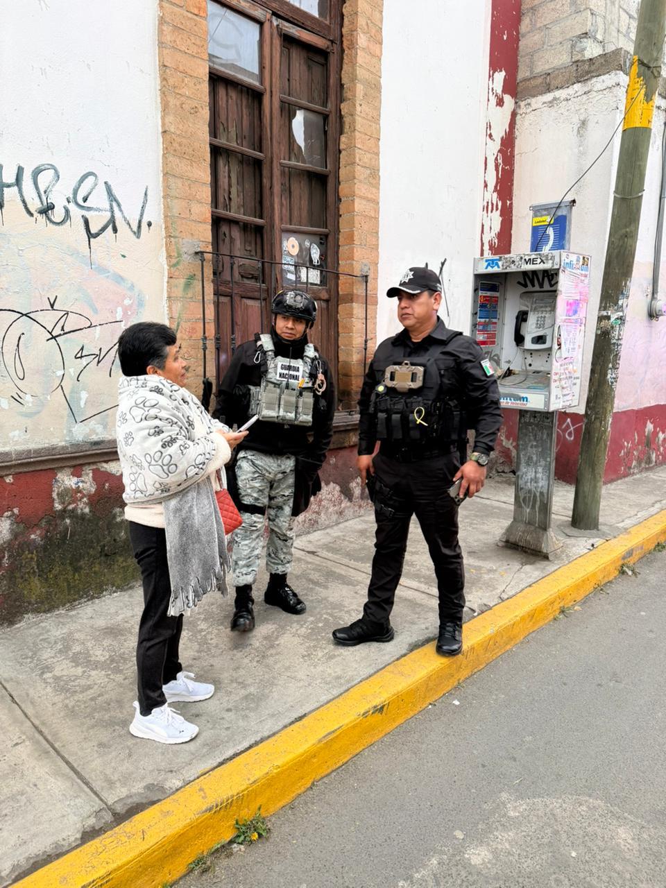 a-las-calles-personal-del-cusaem-en-protesta-por-presunta-violacion-a-derechos-laborales