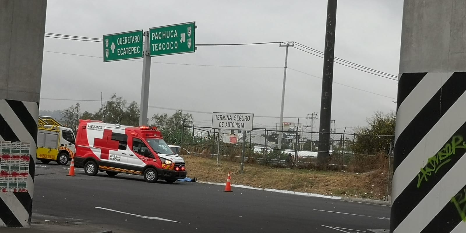 Muere hombre tra ser atropellado en el Circuito Exterior Mexiquense