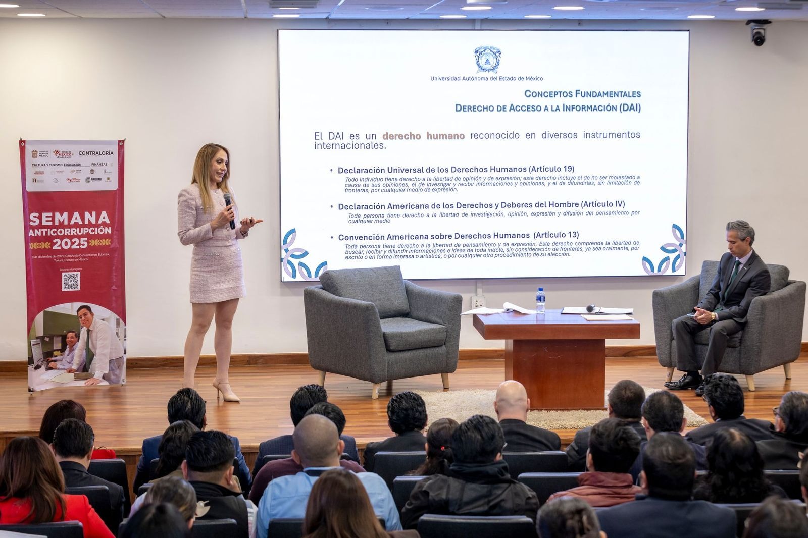 Consejera  jurídica de  la UAEM  destaca la  transparencia  institucional  como vital  herramienta  contra la  corrupción