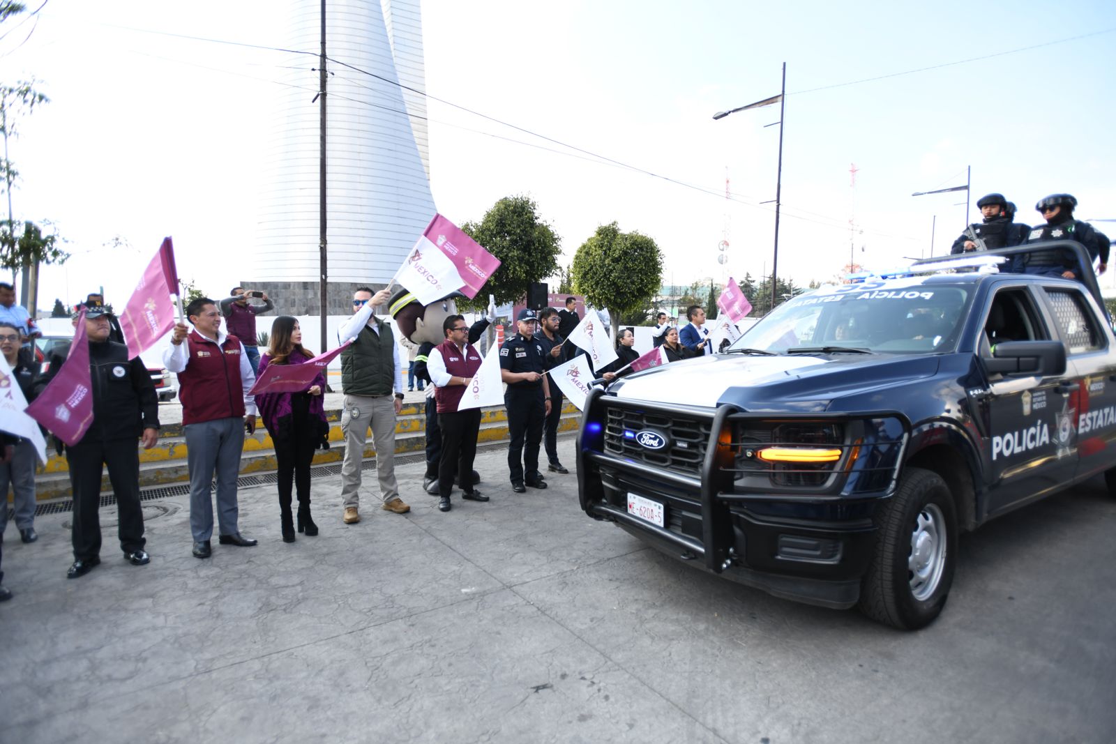 Comienza operativo de protección a paisanos que visitan el Edomex desde E. U.