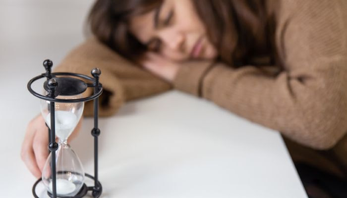 escasez-de-tiempo-libre-e-ingreso-impactan-bienestar-de-hogares-con-ninas-y-ninos-pequenos