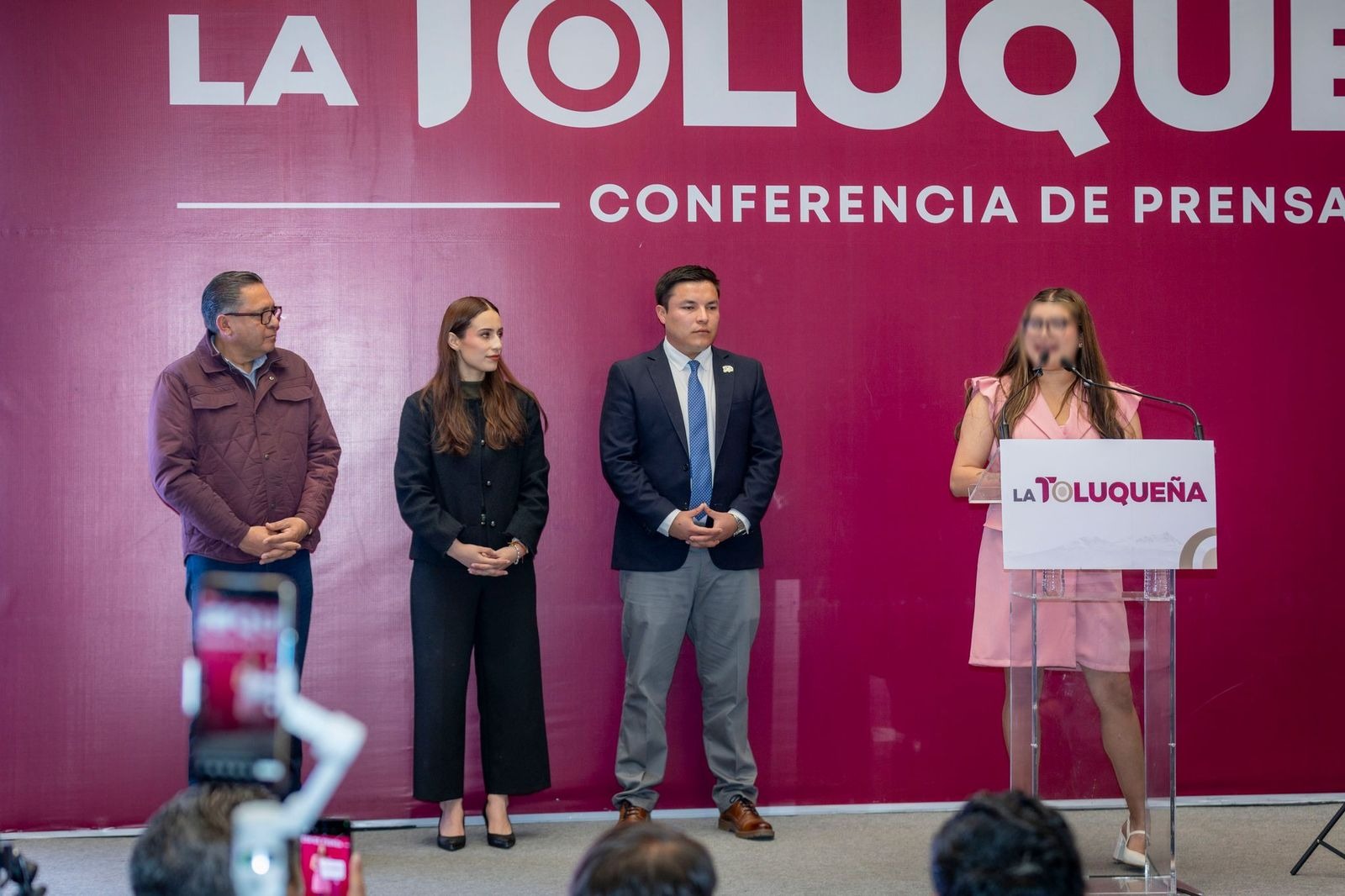 Orgullosamente   UAEM, 7 de los  10 ganadores   del Premio  Municipal de la  Juventud Toluca