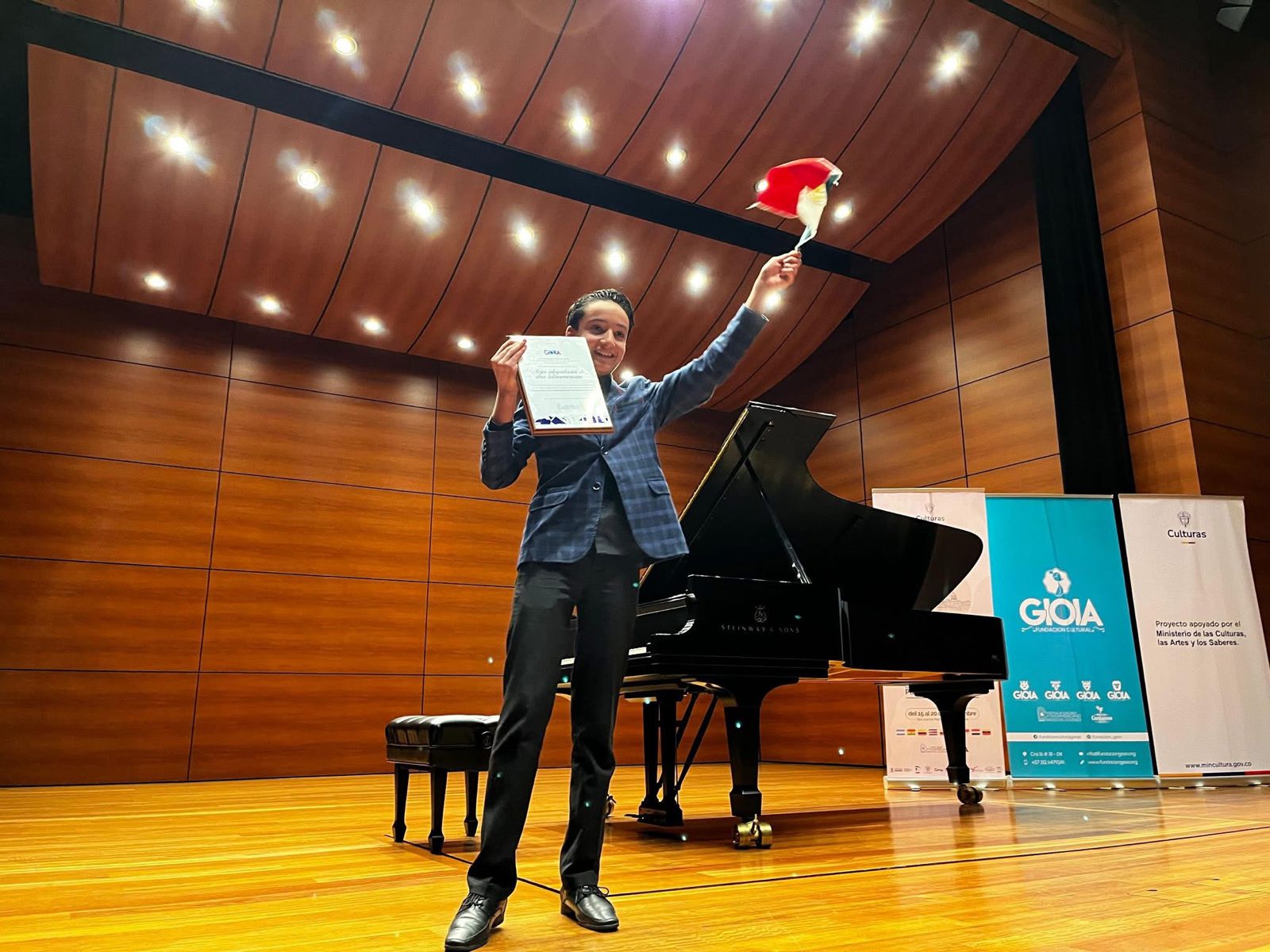 a-competencia-de-piano-en-austria-mateo-joven-talento-mexiquense