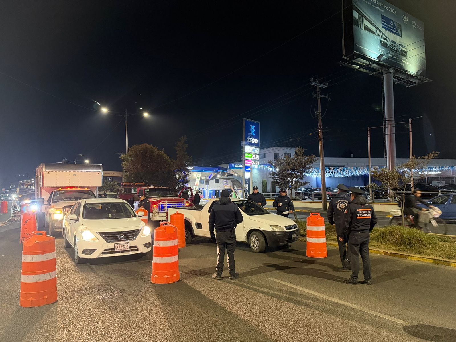 remiten-a-35-personas-al-mp-por-conducir-ebrios-en-toluca-van-31-autos-al-corralon