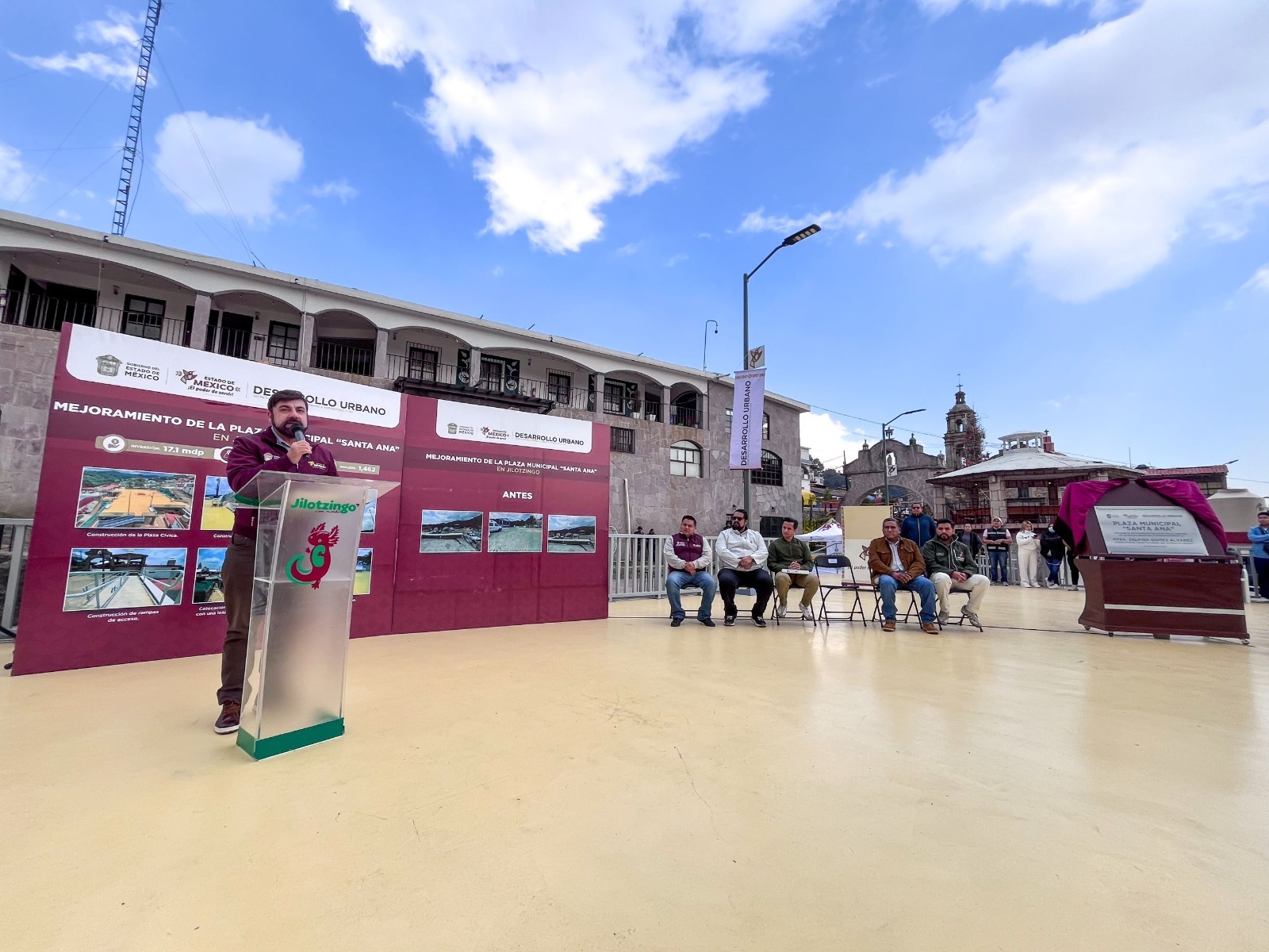 concluye-gem-remodelacion-de-la-plaza-municipal-santa-ana-de-jilotzingo