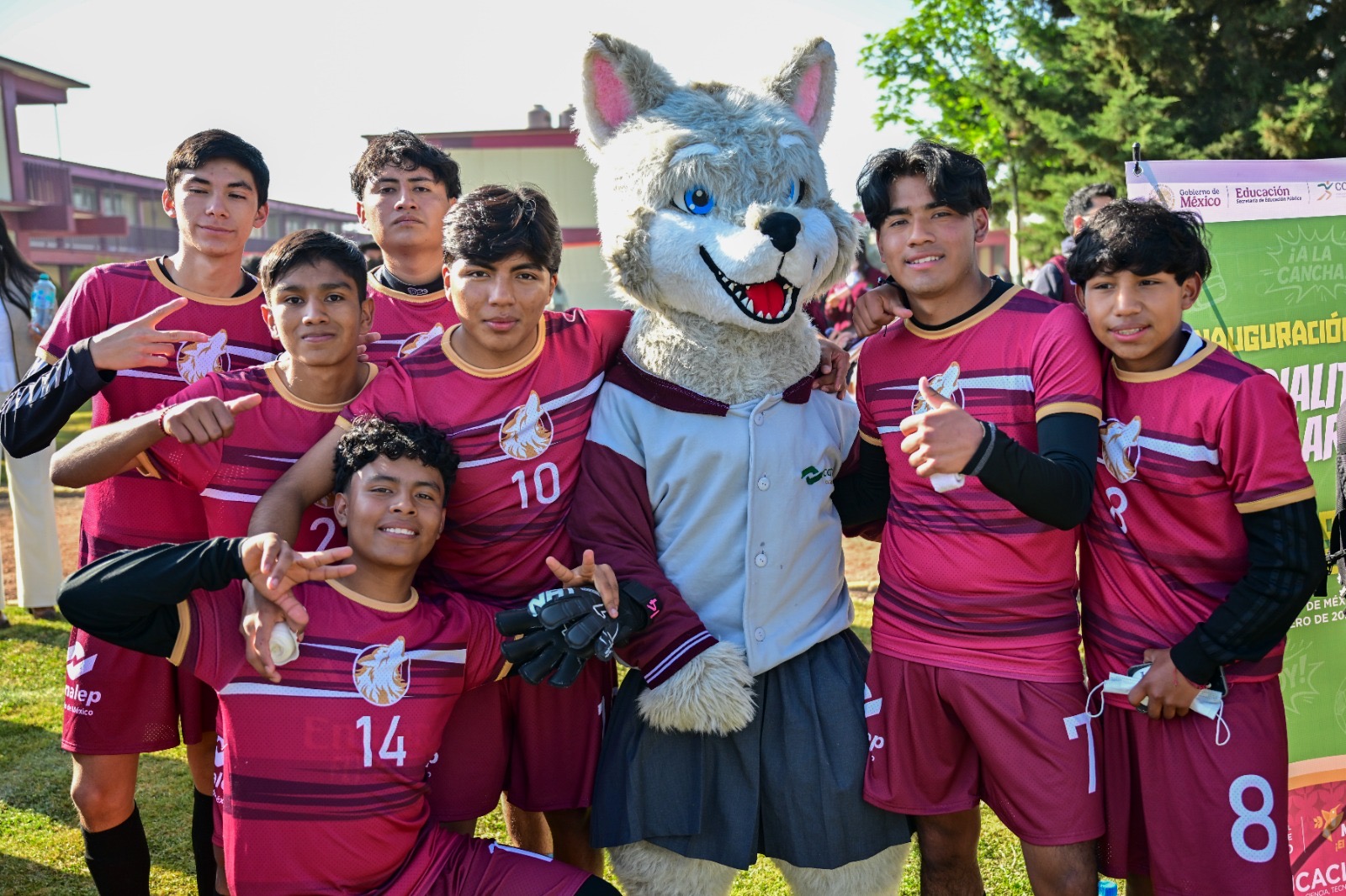 cada-vez-mas-interes-del-gobierno-por-bienestar-de-estudiantes-agradecen-los-jovenes-mexiquenses