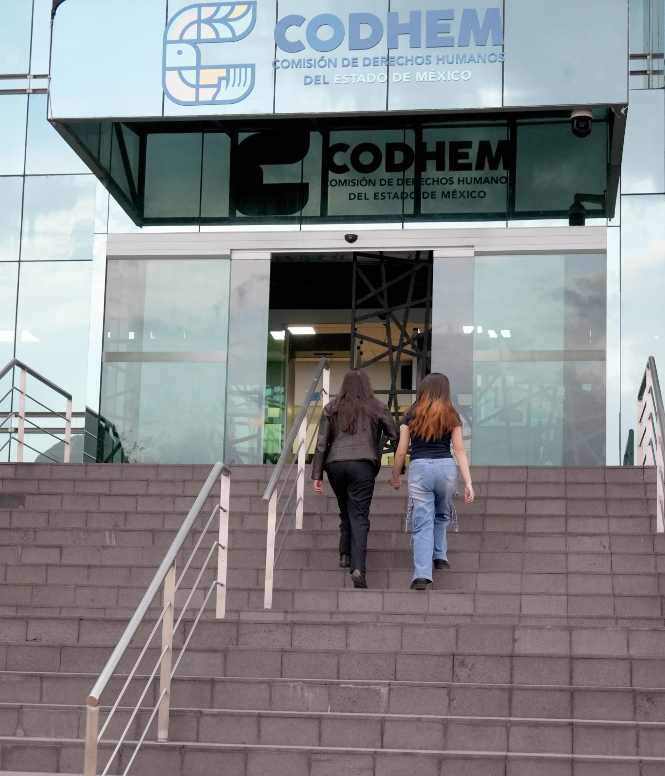 Facilita Codhem  cambio de  escuela y apoyo  psicológico  para una niña  víctima de  acoso escolar