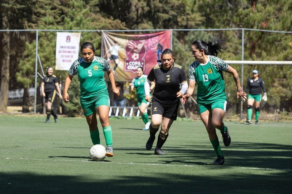 A la final   de la Copa  Colibrí el  equipo   femenil  de fútbol  de UAEM