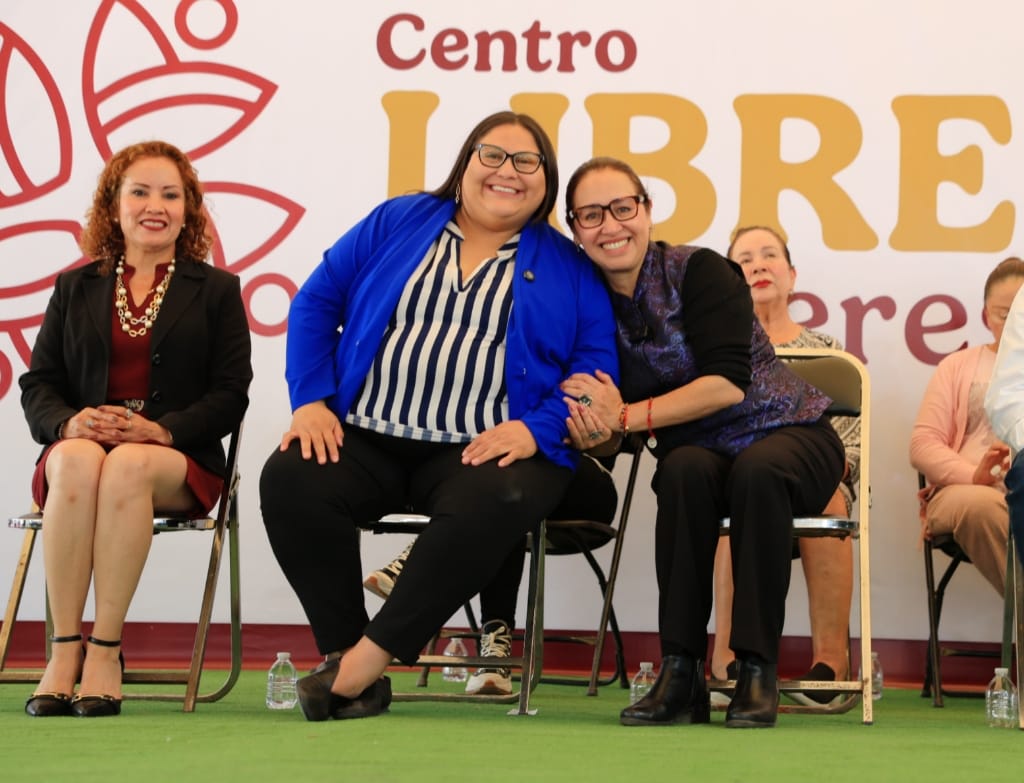 azucena-cisneros-inaugura-el-primer-centro-libre-para-las-mujeres