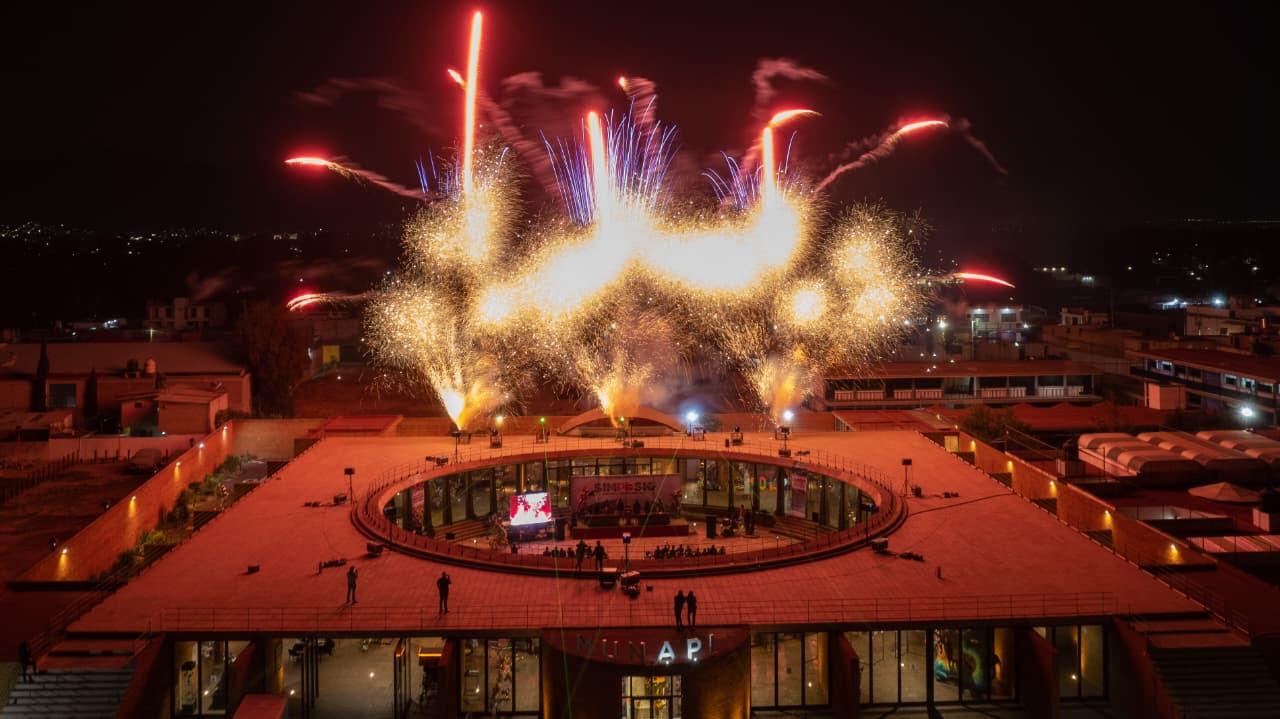 promueven-la-pirotecnia-en-tultepec-mientras-explosiones-cobran-vidas-de-artesanos