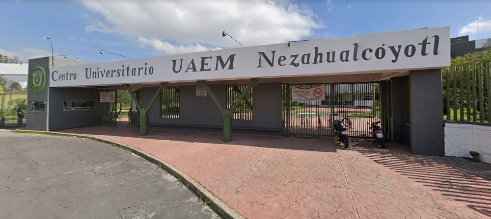 Atiende rectoría a estudiantes de Neza y escucha sus demandas para sancionar a profesores acosadores y frenar abusos de autoridad