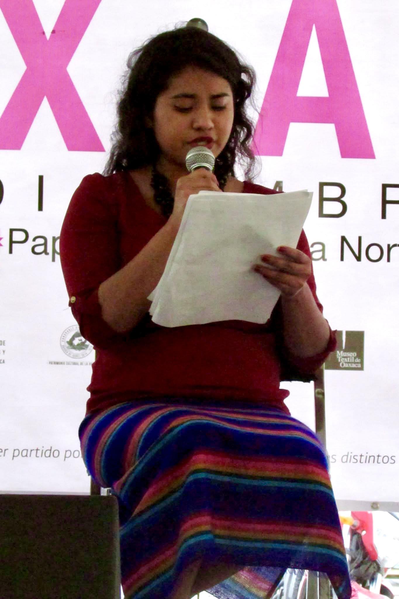 la-sep-va-por-libros-de-texto-mas-inclusivos-y-especializados-con-la-poeta-nadia-lopez-en-la-dgme