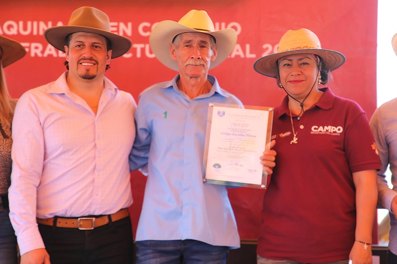 certifican-el-mezcal-de-4-productores-del-edomex-podran-usar-denominacion-de-origen