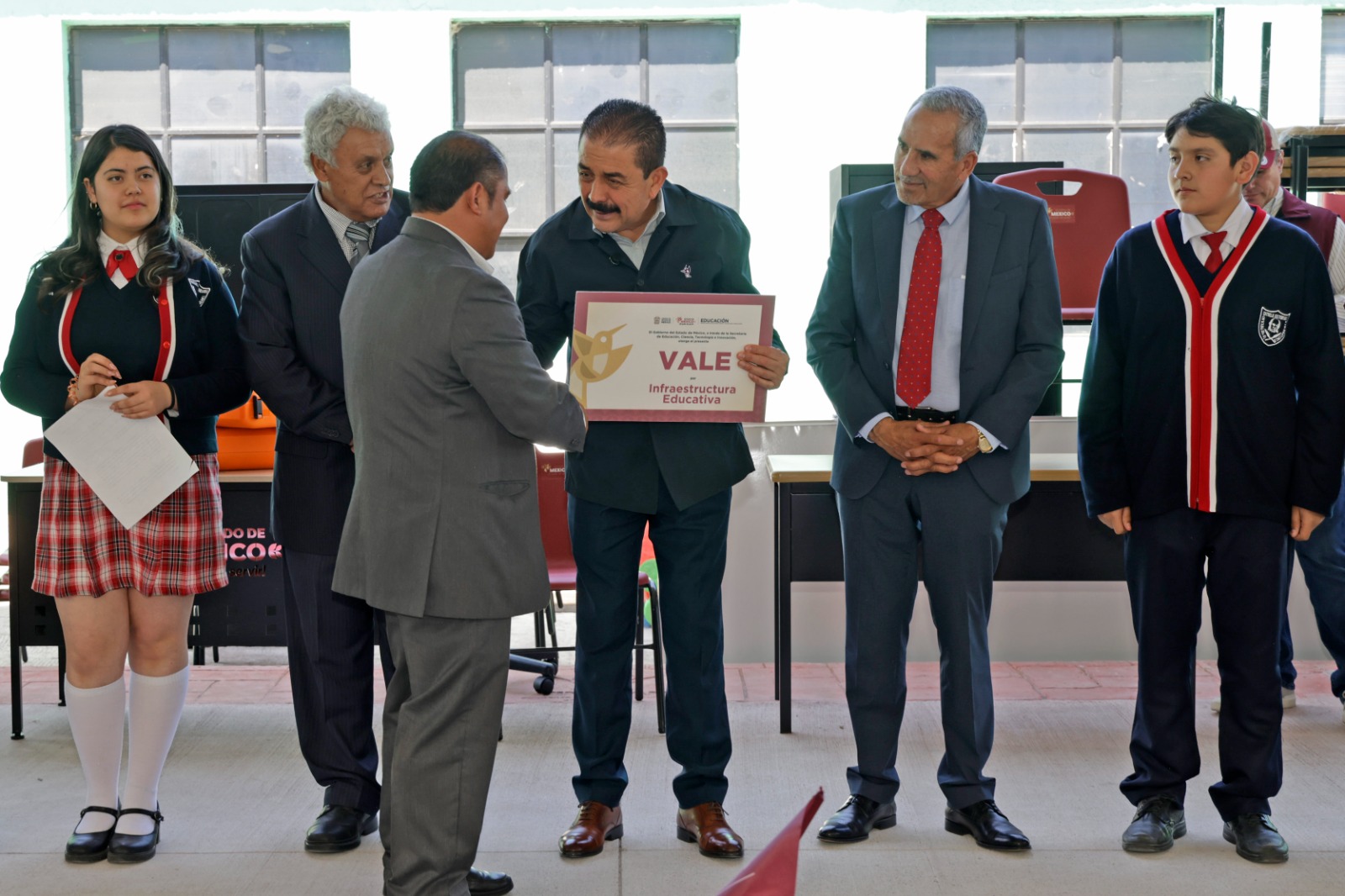 equipamiento-y-mejora-de-escuelas-en-temascalcingo-y-timilpan-benefician-a-mas-de-10-mil-estudiantes