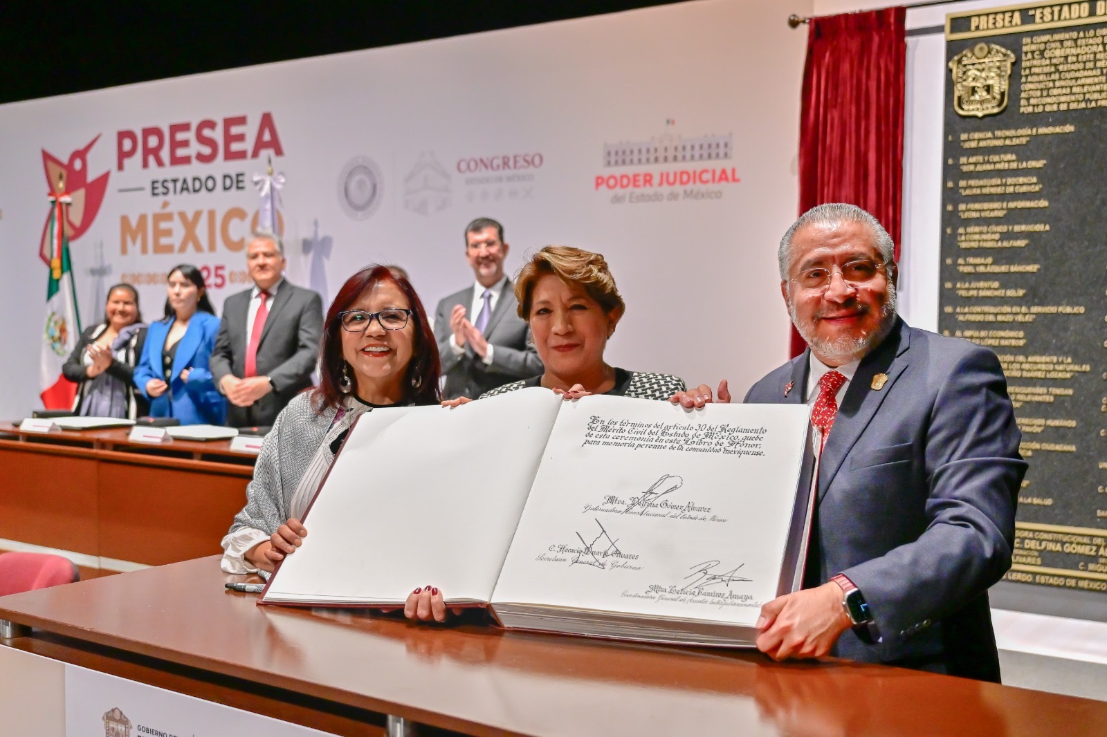 el-poder-de-servir-no-es-simple-lema-es-obligacion-del-gobierno-gobernadora-delfina-gomez