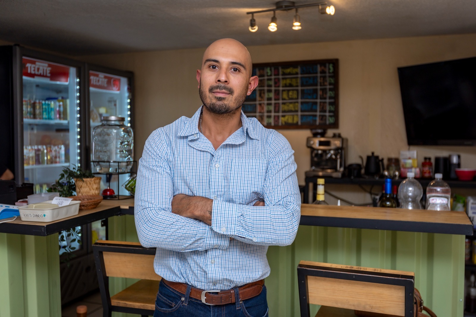 tradicion-y-calidad-del-mezcal-destaca-especialista-en-vinos-de-la-uaem