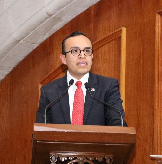 buscan-frenar-excesos-de-piperos-con-regulacion-del-precio-por-entrega-de-agua-potable