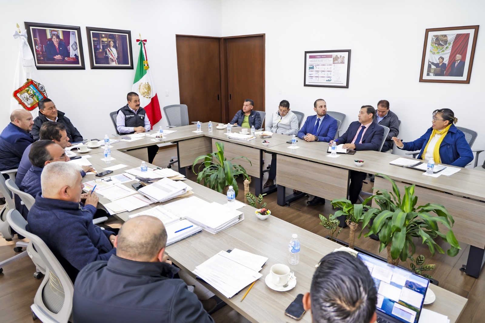 gobernadora-abre-dialogo-con-docentes-inconformes-para-atender-su-propuesta