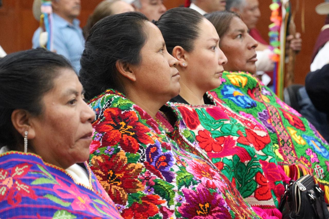 Enriquecen  con voz del  pueblo la  propuesta   de reforma  que dará  autonomía  a naciones  originarias  del Edomex