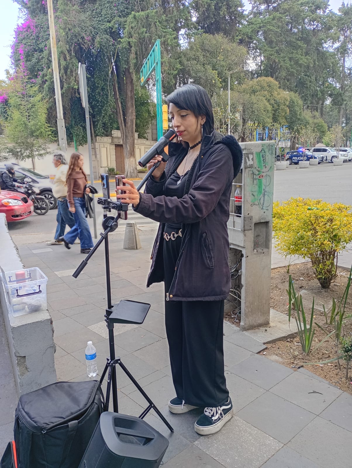 explotacion-y-nulas-opciones-laborales-orillan-a-jovenes-al-trabajo-informal-dice-artista-ambulante