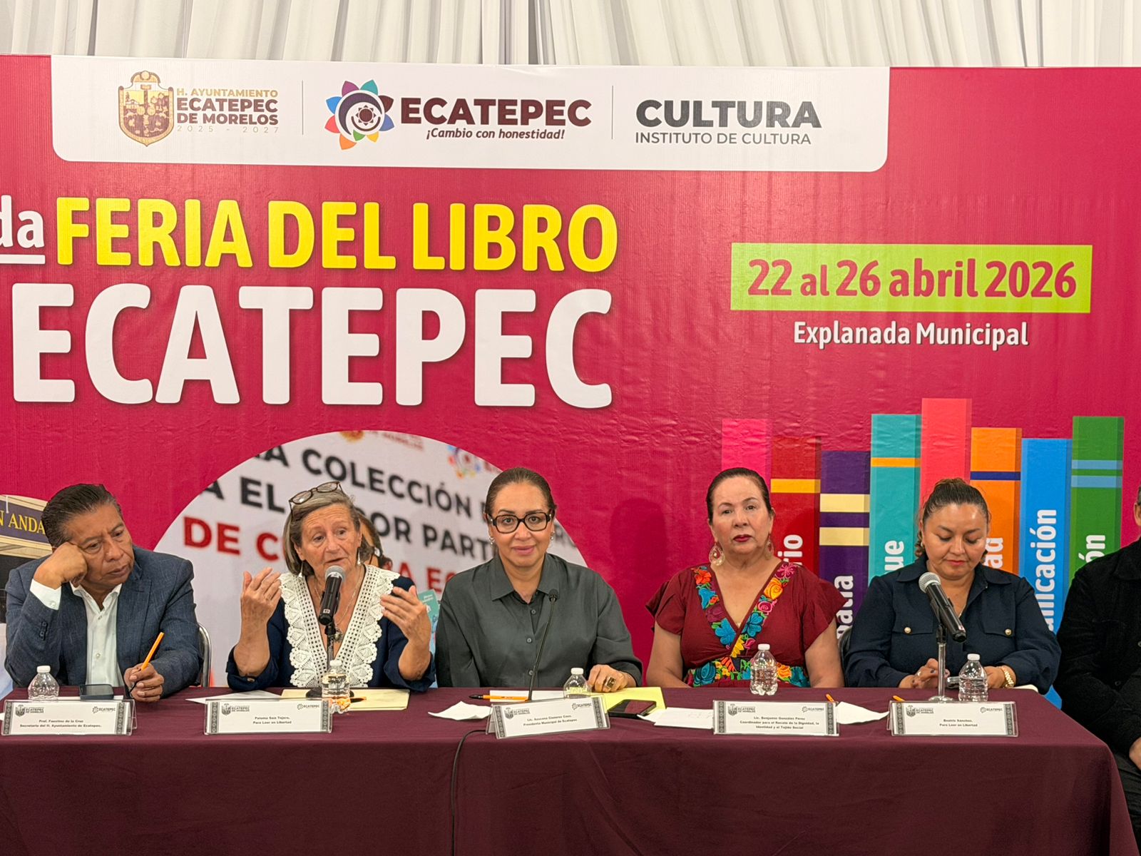 azucena-anuncia-2-feria-del-libro-en-ecatepec