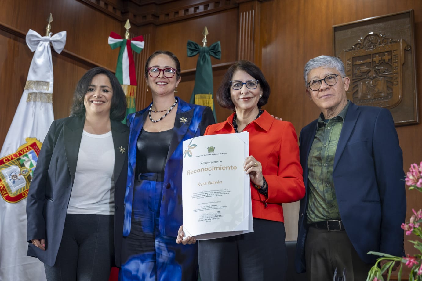 vivo-y-vigente-pensamiento-critico-de-sor-juana-ines-de-la-cruz-kyra-galvan