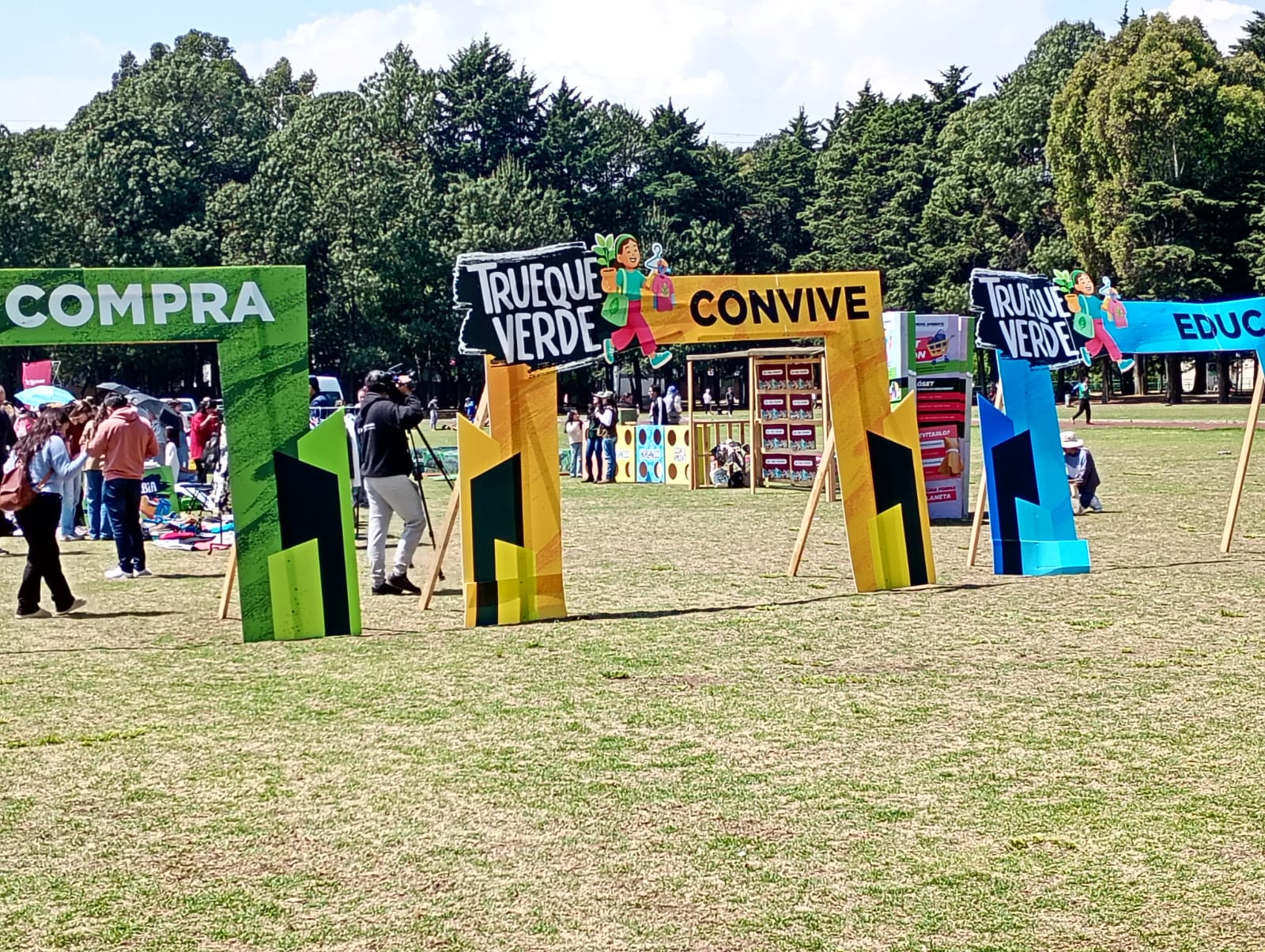 realizan-con-exito-trueque-verde-organizado-por-medio-ambiente