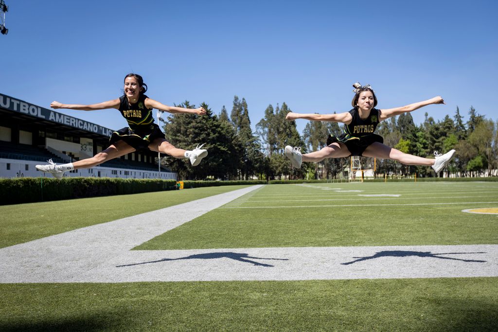 pasion-verde-y-oro-estudiantes-de-la-uaemex-impulsan-el-nivel-de-las-porras-universitarias