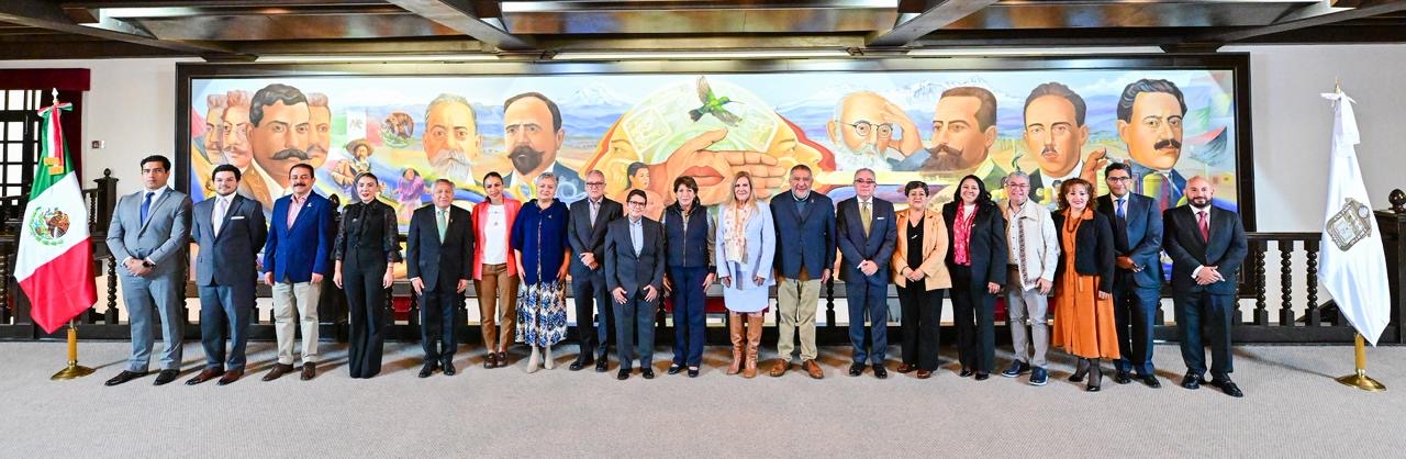 suple-celina-castaneda-a-macarena-montoya-en-secretaria-de-salud-dga-renueva-9-direcciones-de-gobierno