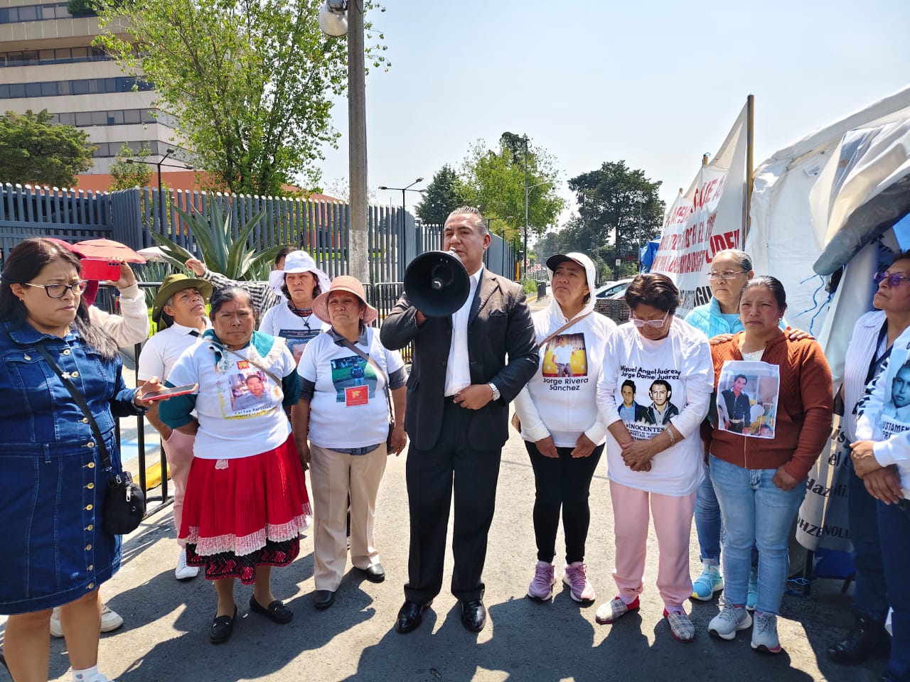 analizaran-destituir-al-fiscal-luis-cervantes-por-negarse-a-aclarar-fabricacion-de-delitos