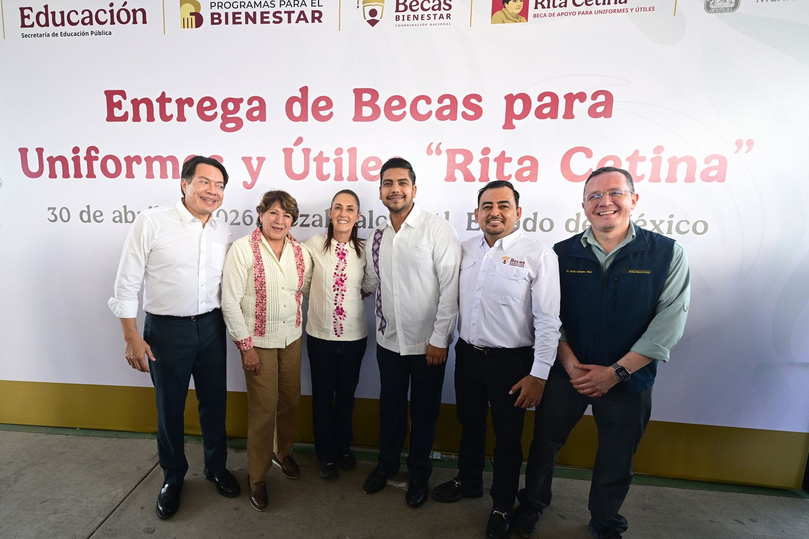 presidenta-claudia-sheinbaum-elige-el-edomex-para-celebrar-el-dia-de-la-nina-y-el-nino-la-gobernadora-delfina-gomez-la-acompana-en-nezahualcoyotl