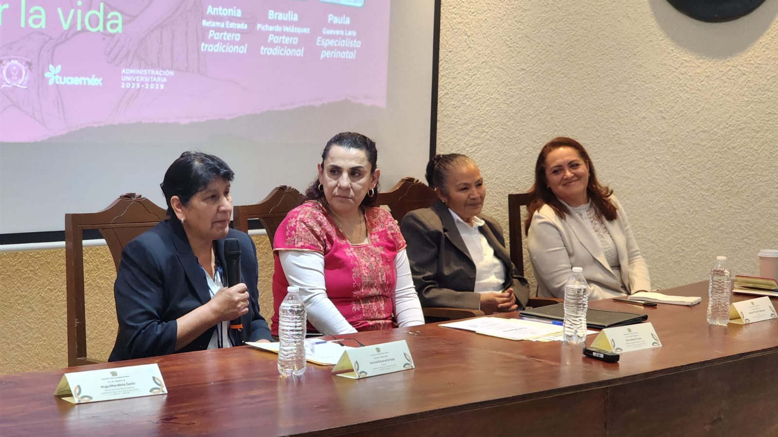 las-parteras-son-pilar-de-los-cuidados-comunitarios-en-regiones-originarias-investigadora-de-la-uaem