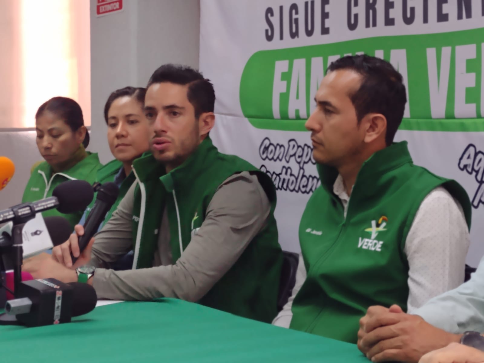 Analiza PVEM  competir sin  coalición en  municipios  estratégicos   en elección  2027 y suma  nuevos perfiles