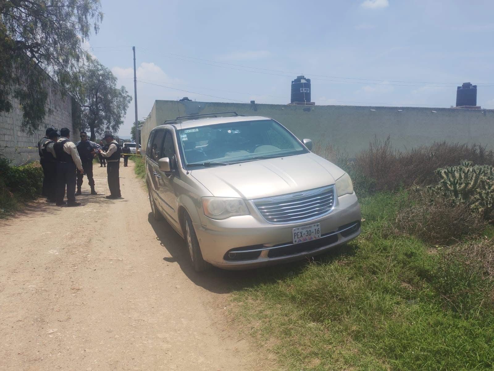criminales-balean-a-policias-matan-a-una-oficial-y-escapan