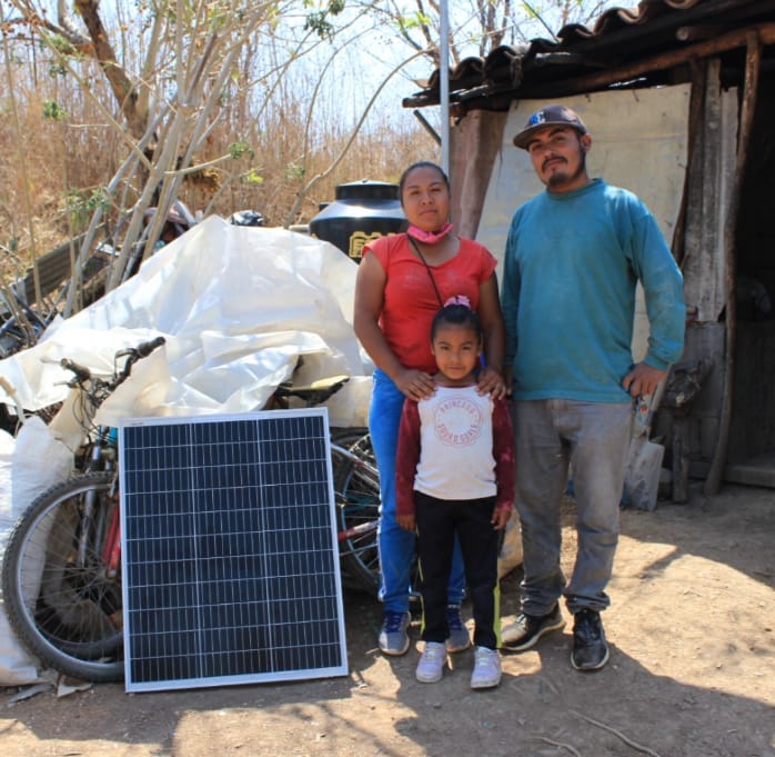 ha-entregado-gem-equipos-de-energias-renovables-a-11-mil-122-familias-que-carecian-de-luz-y-gas