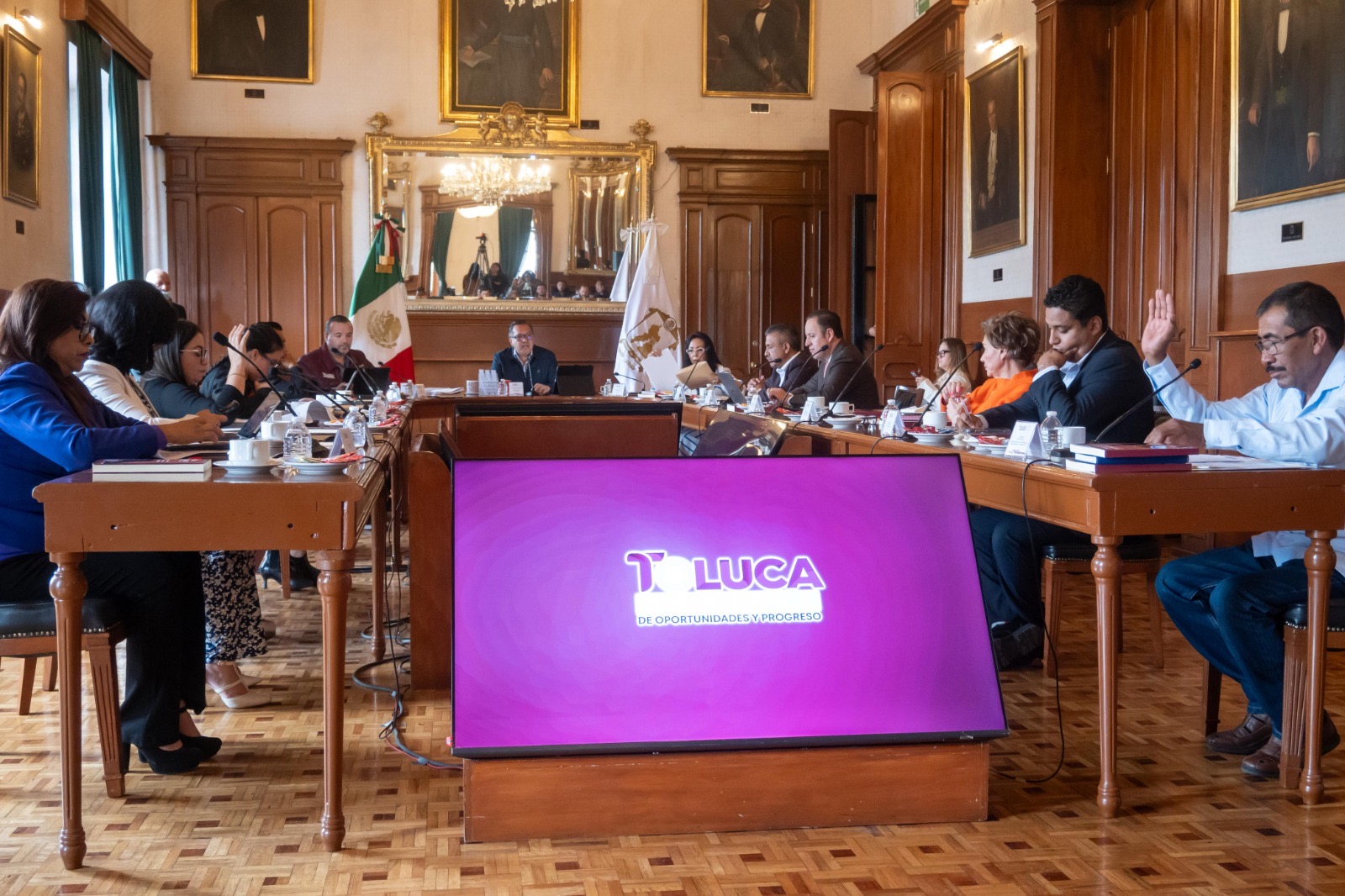 se-definira-el-lunes-si-se-erigen-bodegas-en-zona-habitacional-de-toluca