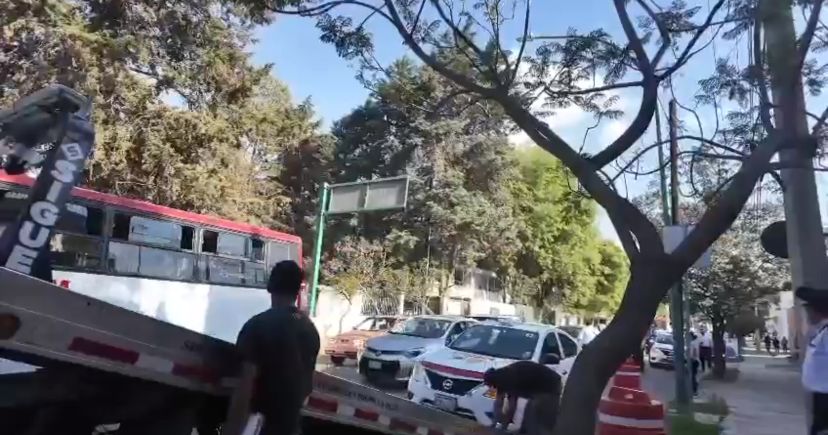 taxistas-ebrios-en-servicio-sancionados-en-toluca-unidades-van-al-corralon