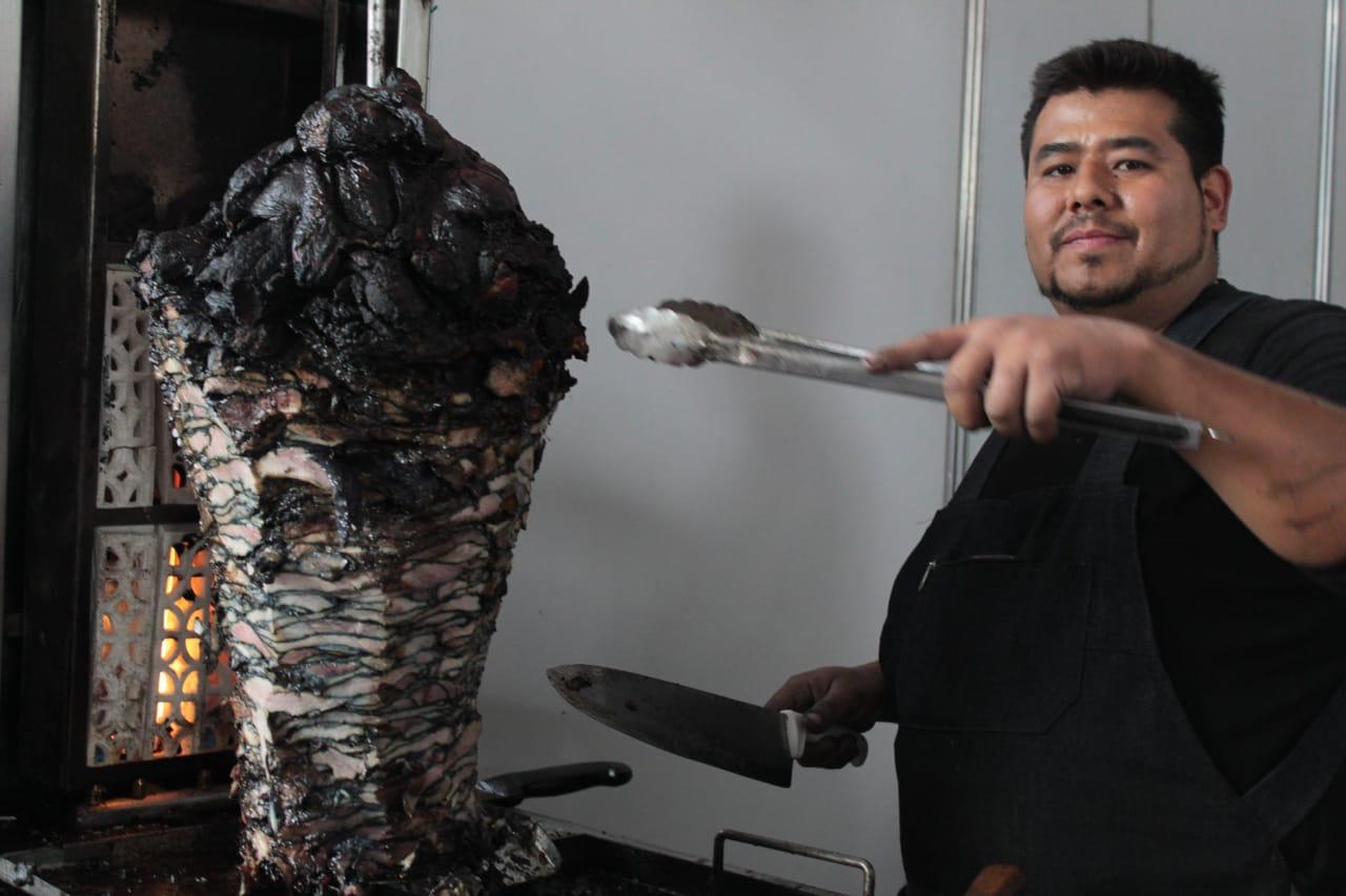 Listos taqueros  mexiquenses  para sorprender  con su sabor  a los franceses