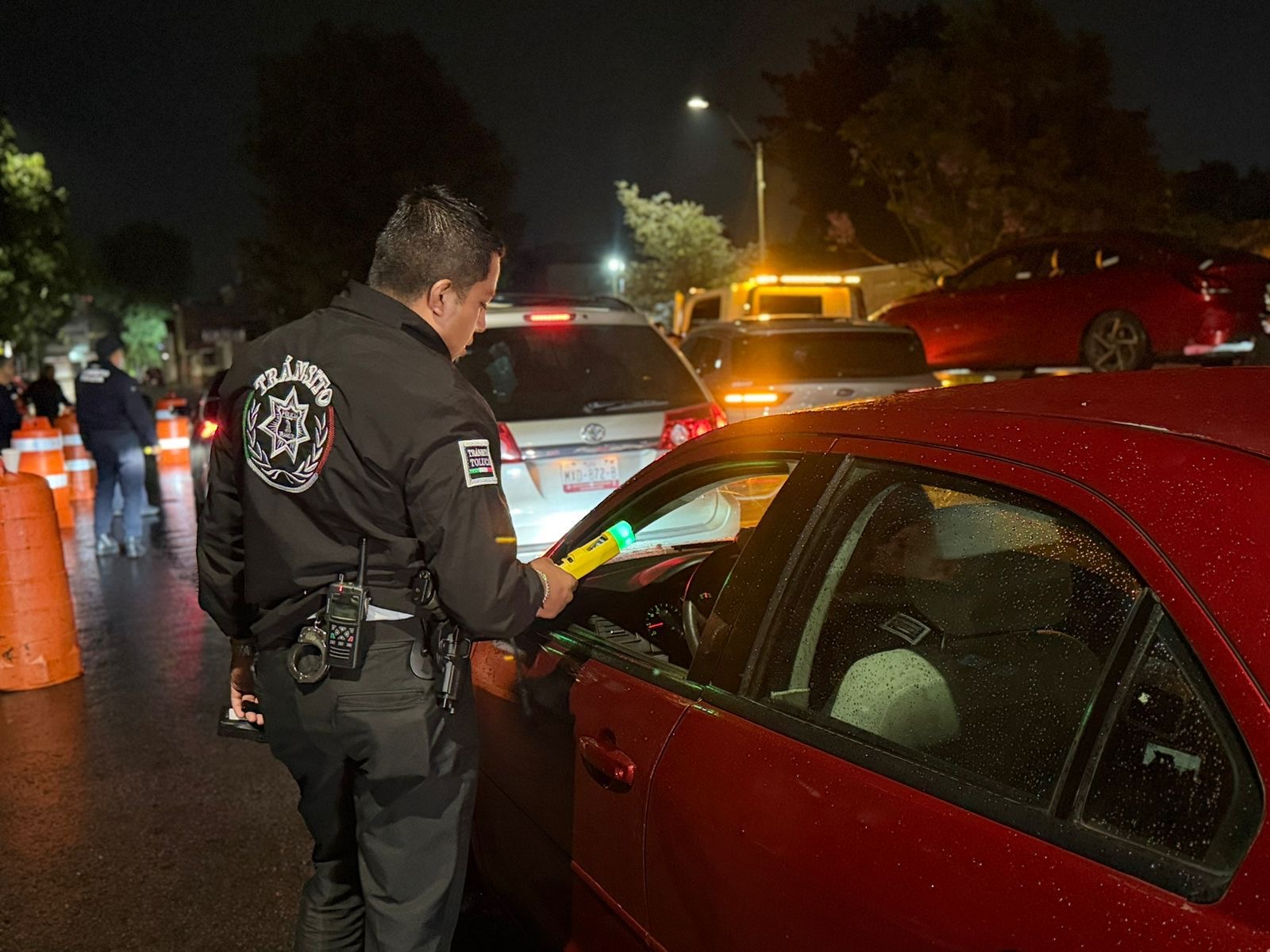 al-botellon-88-personas-por-manejar-ebrias-en-toluca-74-vehiculos-al-correlon