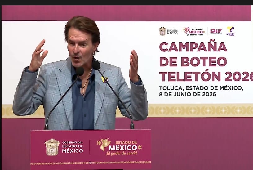 gobernadora-da-banderazo-a-donacion-del-teleton-en-edomex