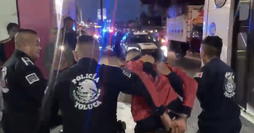 detienen-en-flagrancia-a-asaltante-de-transporte-publico-en-toluca-es-reincidente