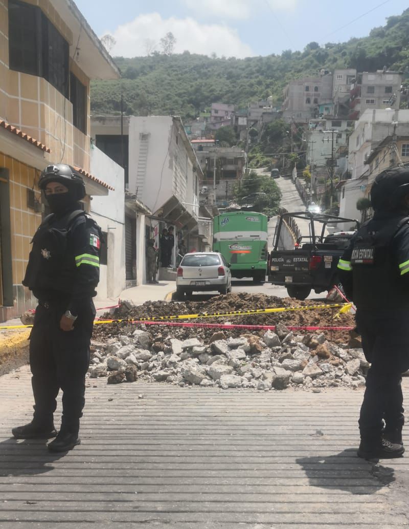 motosicarios-matan-a-chofer-y-cobrador-de-transporte-publico-en-tlalnepantla-y-escapan