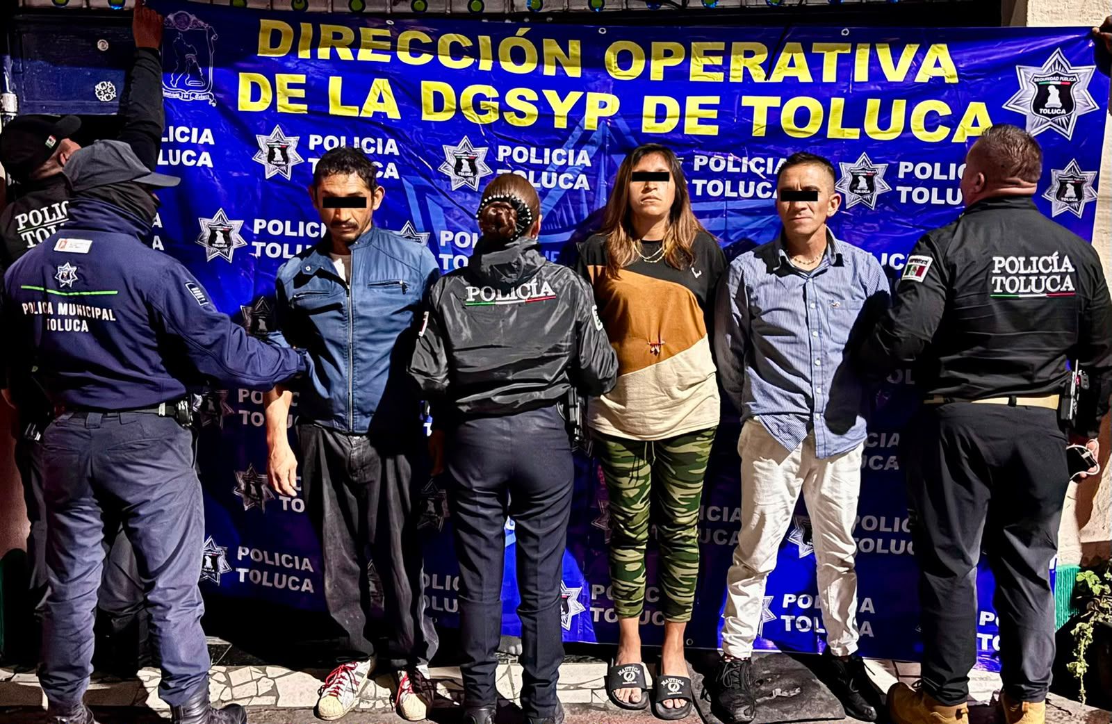 ciudadanos-retienen-a-un-motorraton-y-lo-entregan-a-la-policia-arrestan-a-3-sospechosos-en-casa-ajena-en-toluca