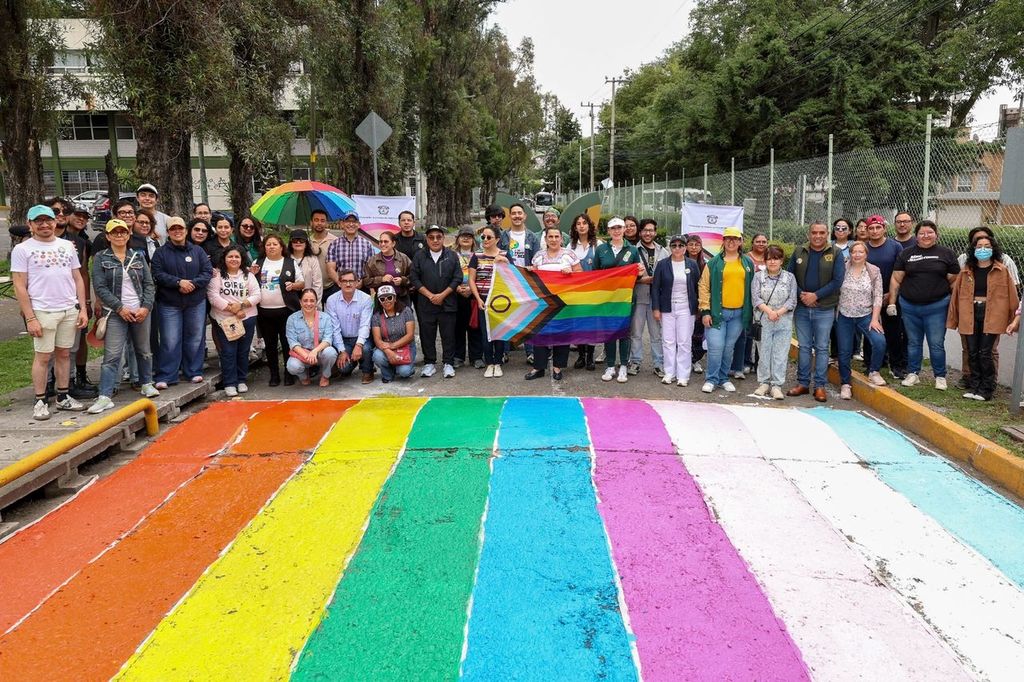plasma-uaem-compromiso-por-el-respeto-a-comunidad-lgbtttiq-con-pintando-en-diversidad