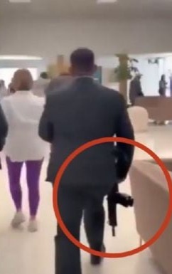 debe-explicar-el-director-de-seguridad-de-metepec-a-la-fgjem-origen-y-funcion-de-escolta-armada-que-irrumpio-con-fernando-flores-en-club-la-asuncion