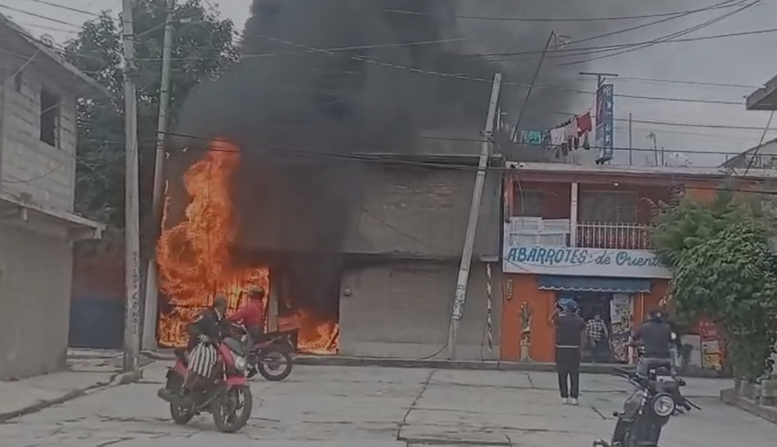 se-incendia-casa-en-ixtapaluca