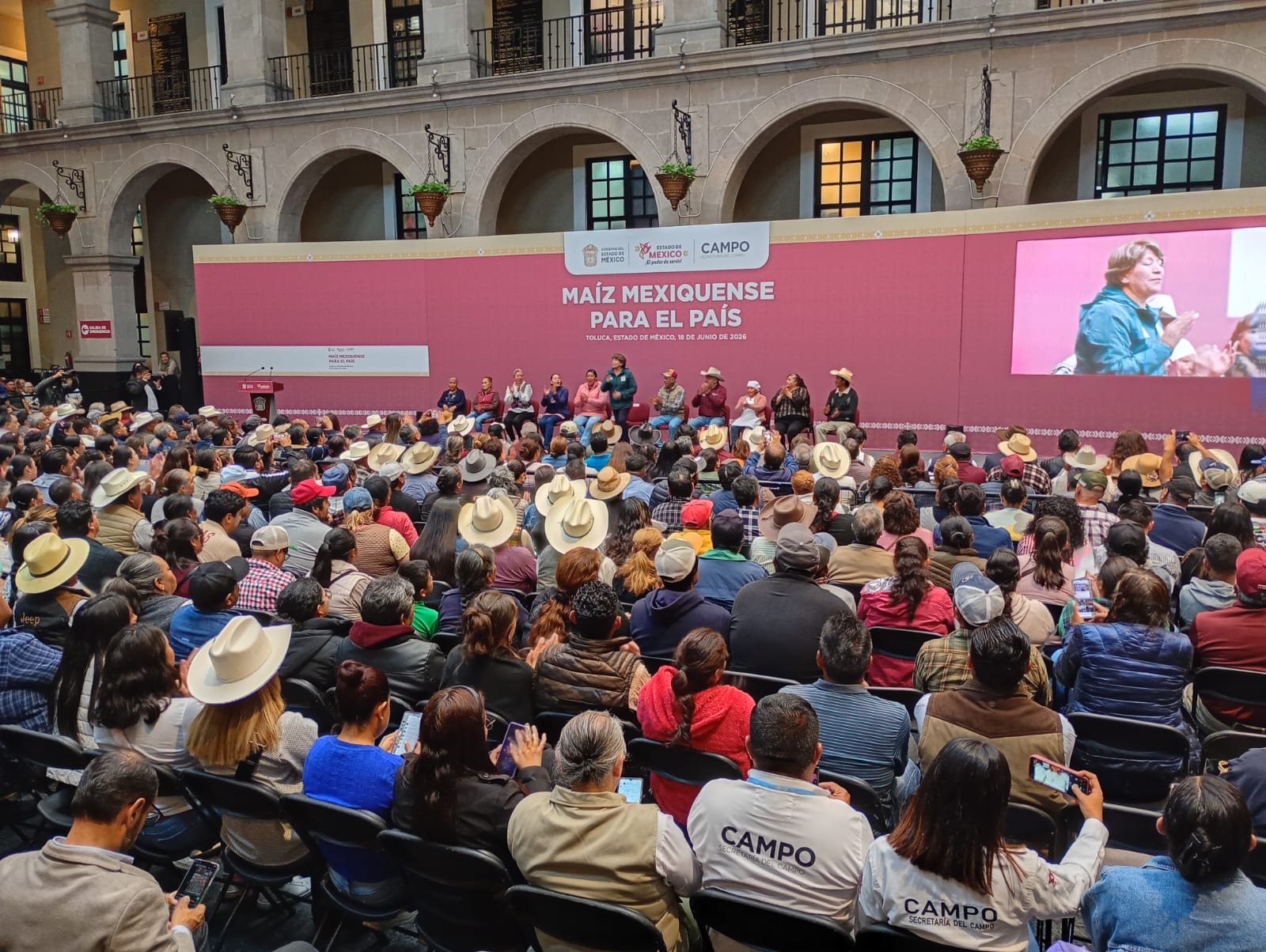 Diseñarán estrategia para que jóvenes no abandonen el campo y sea opción de vida digna
