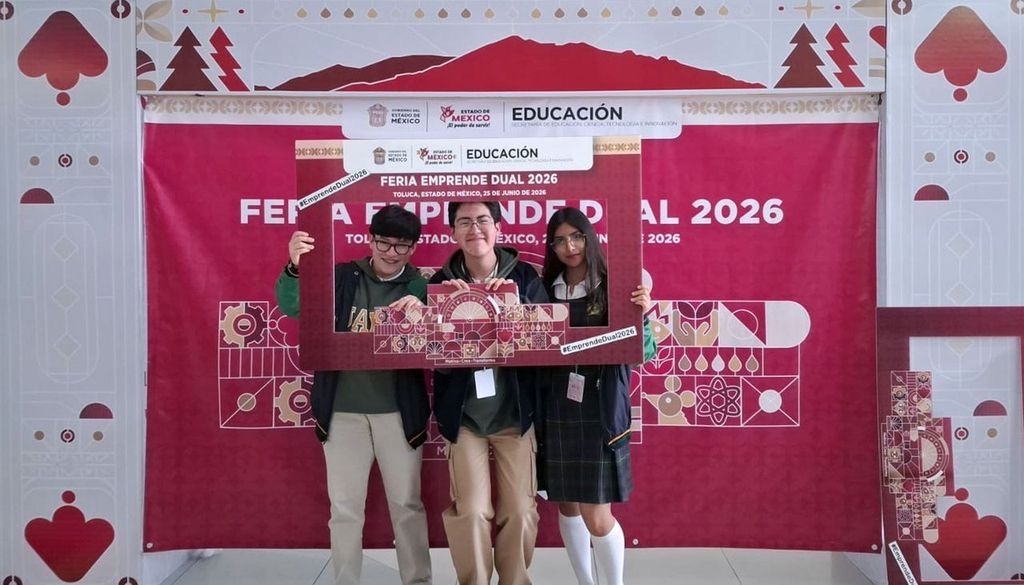 estudiantes-de-prepa-uaem-de-amecameca-crean-app-vocacional-y-ganan-concurso-del-smsem